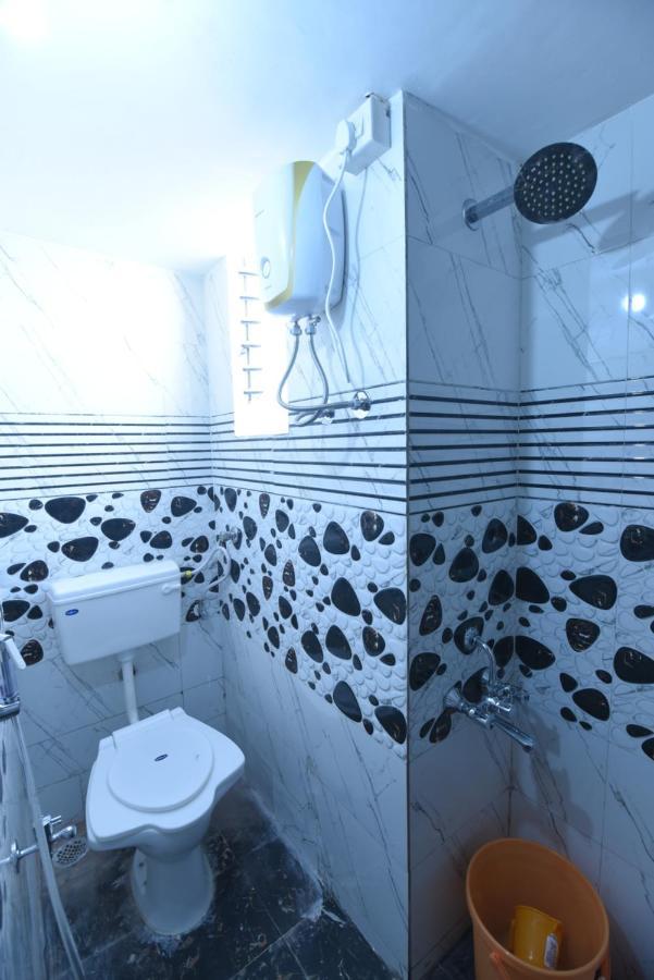 Hotel Sitara Inn Ратнаґірі Екстер'єр фото