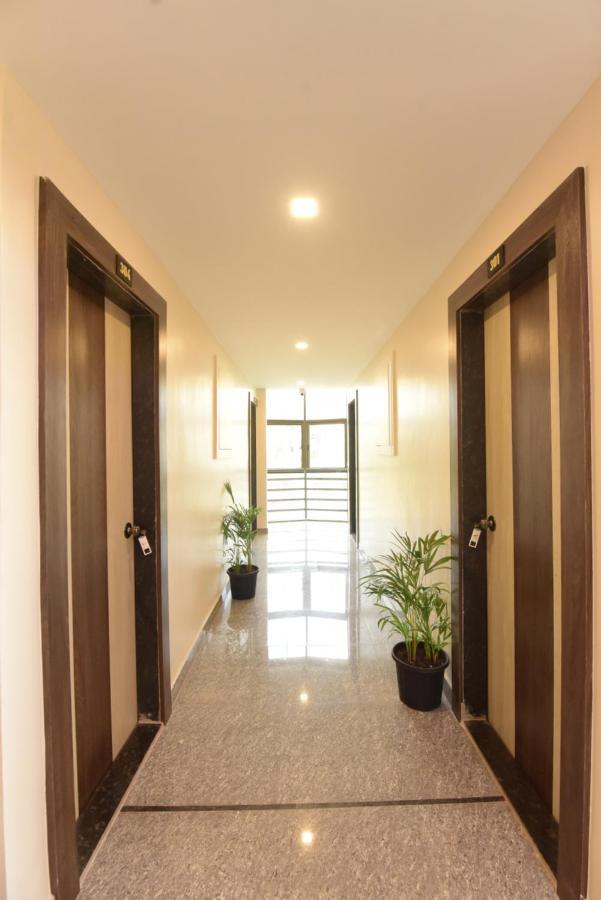 Hotel Sitara Inn Ратнаґірі Екстер'єр фото